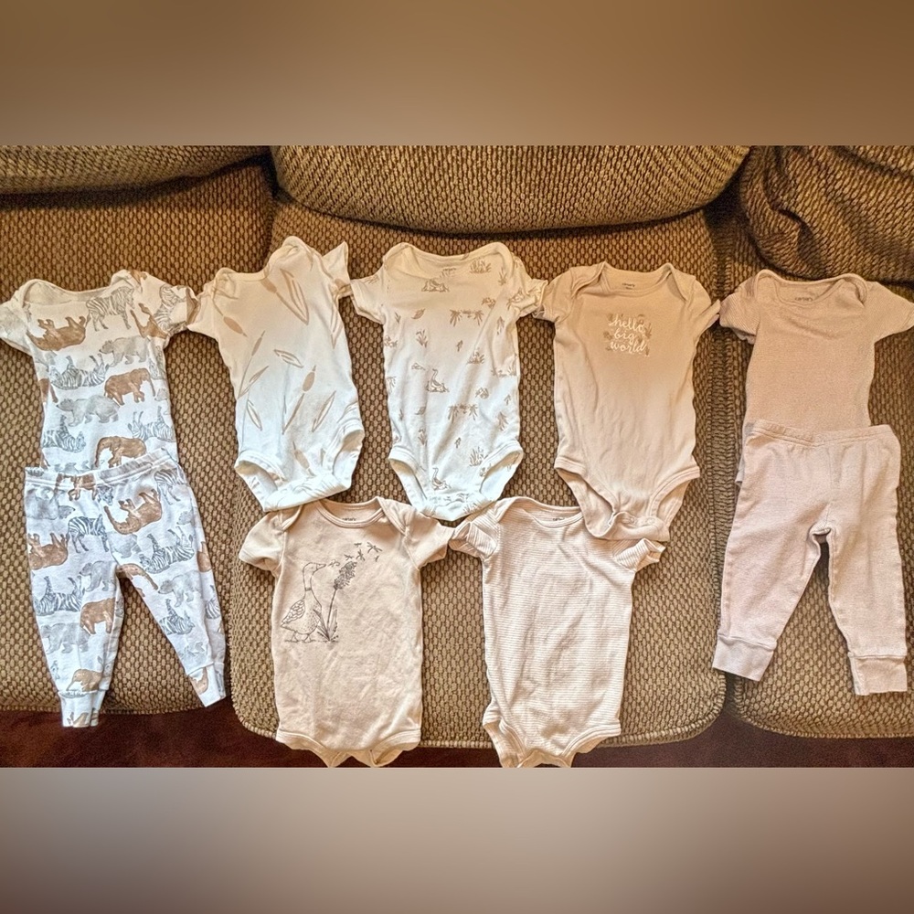 Neutral Carters bundle 9 months & 6-9 months